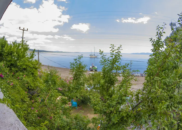 Sokakagzi מלון Ayvacik (Canakkale)